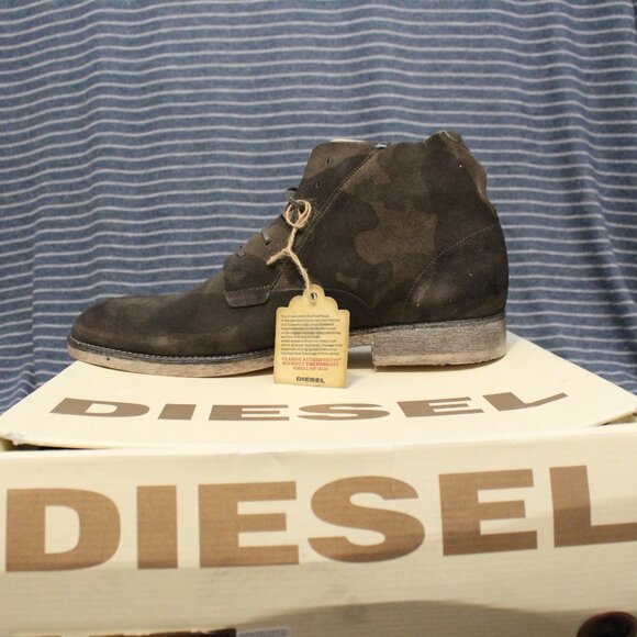 Hunter Green Diesel Suede Camouflage Chukka Boots main image 16